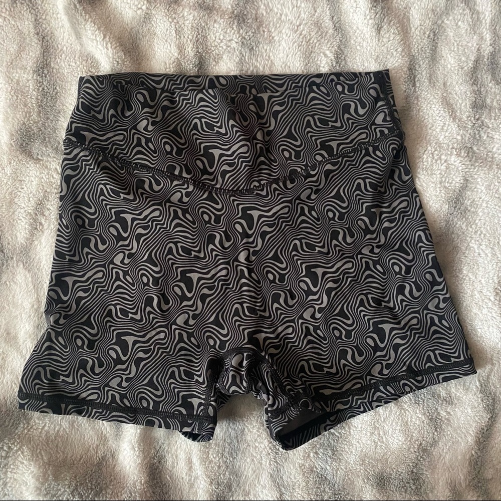 THE STORM SHORT
CONSTELLATION